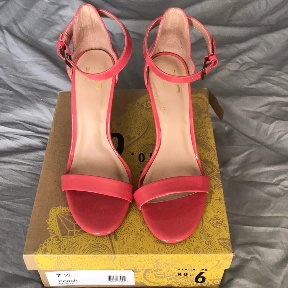 Mix No. 6 Rayelle sandal